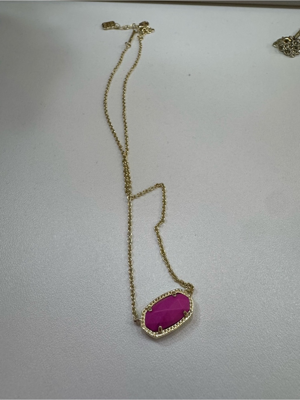 Kendra Scott Gold Chain Necklace with Fuchsia Stone Pendant
